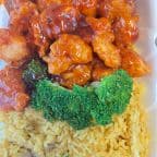 Best General Tso's Chicken (Lunch) in Middleton, WI