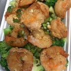 Best Jumbo Shrimp with Salt & Pepper in Middleton, WI