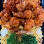 Best General Tso's Chicken (Combo Plate) in Middleton, WI